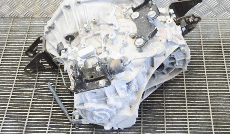 Toyota Auris manual gearbox 31115-05020 1.6 L full